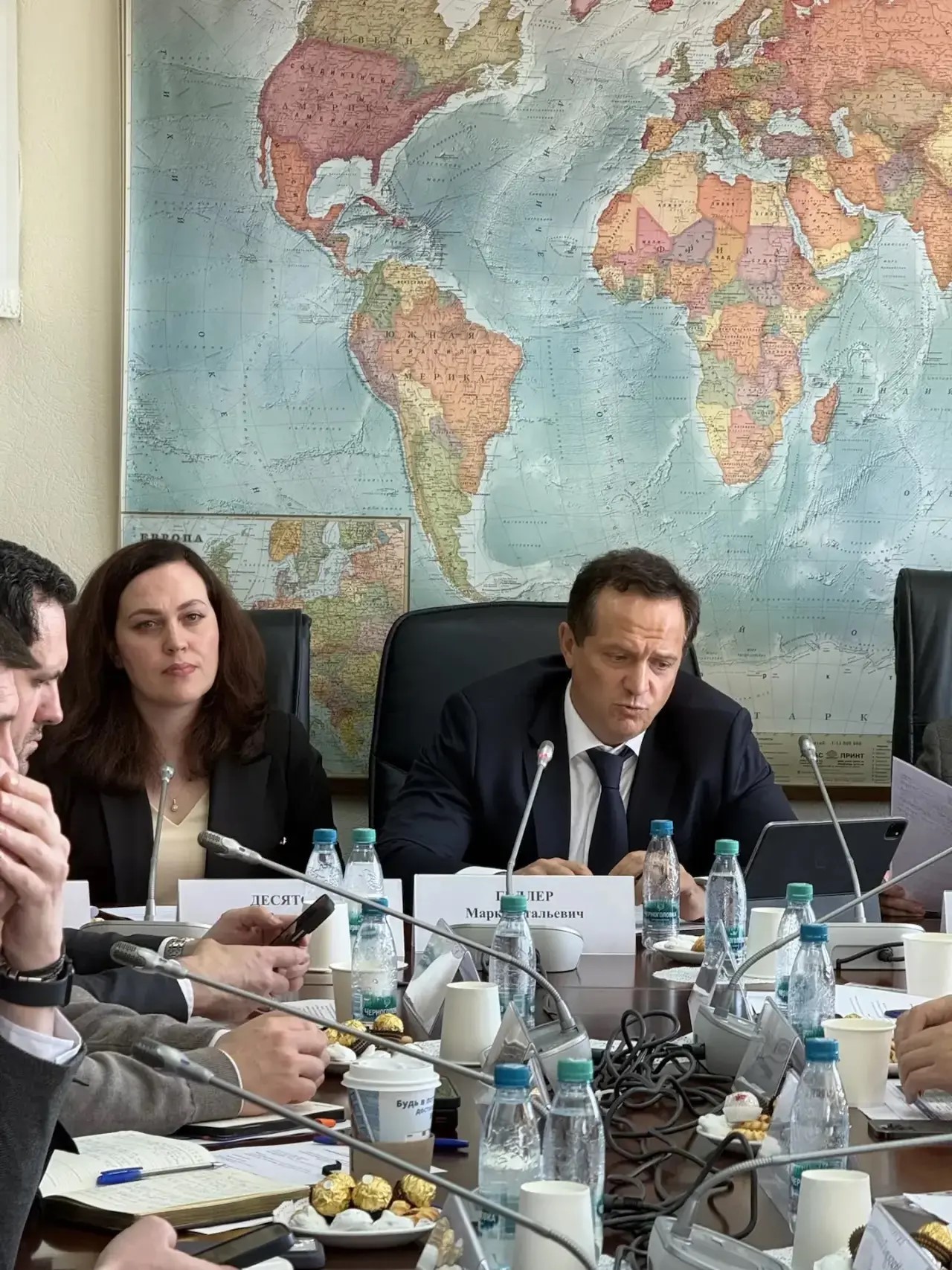 В Госдуме обсудили будущее отрасли управления многоквартирными домами: от экономики до цифровизации