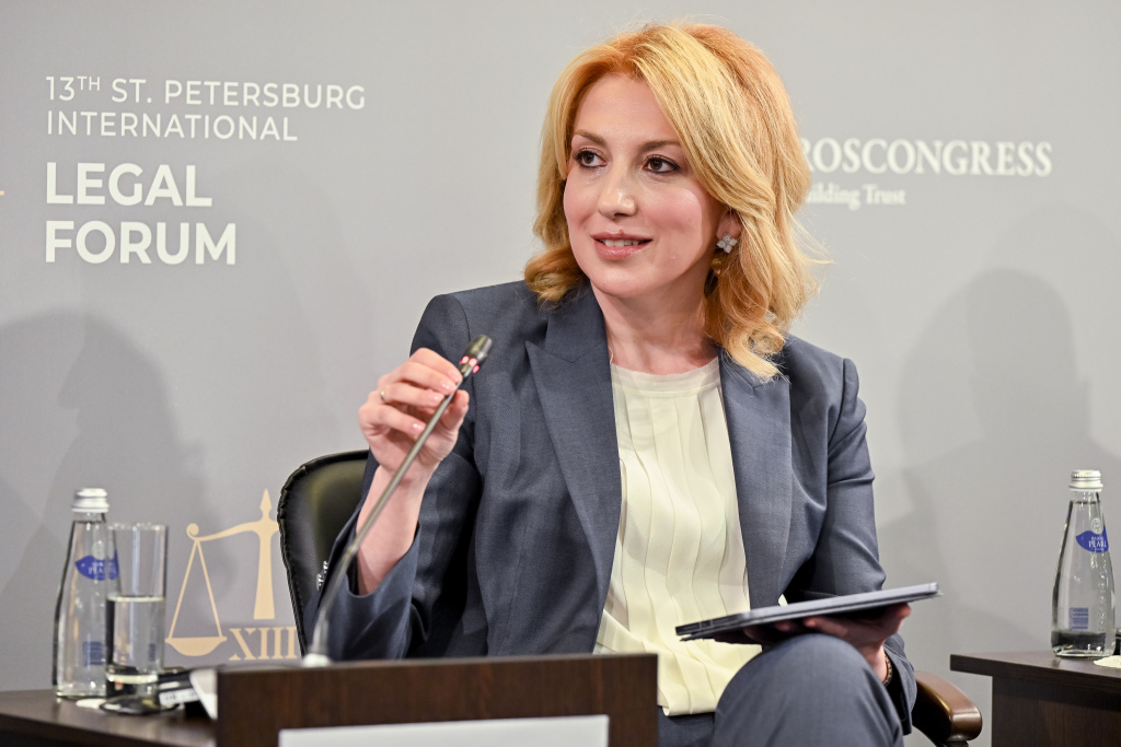 Сессия «Строительство и содержание объектов недвижимости. Конфликт и баланс интересов участников, пределы осуществления прав» в рамках ПМЮФ