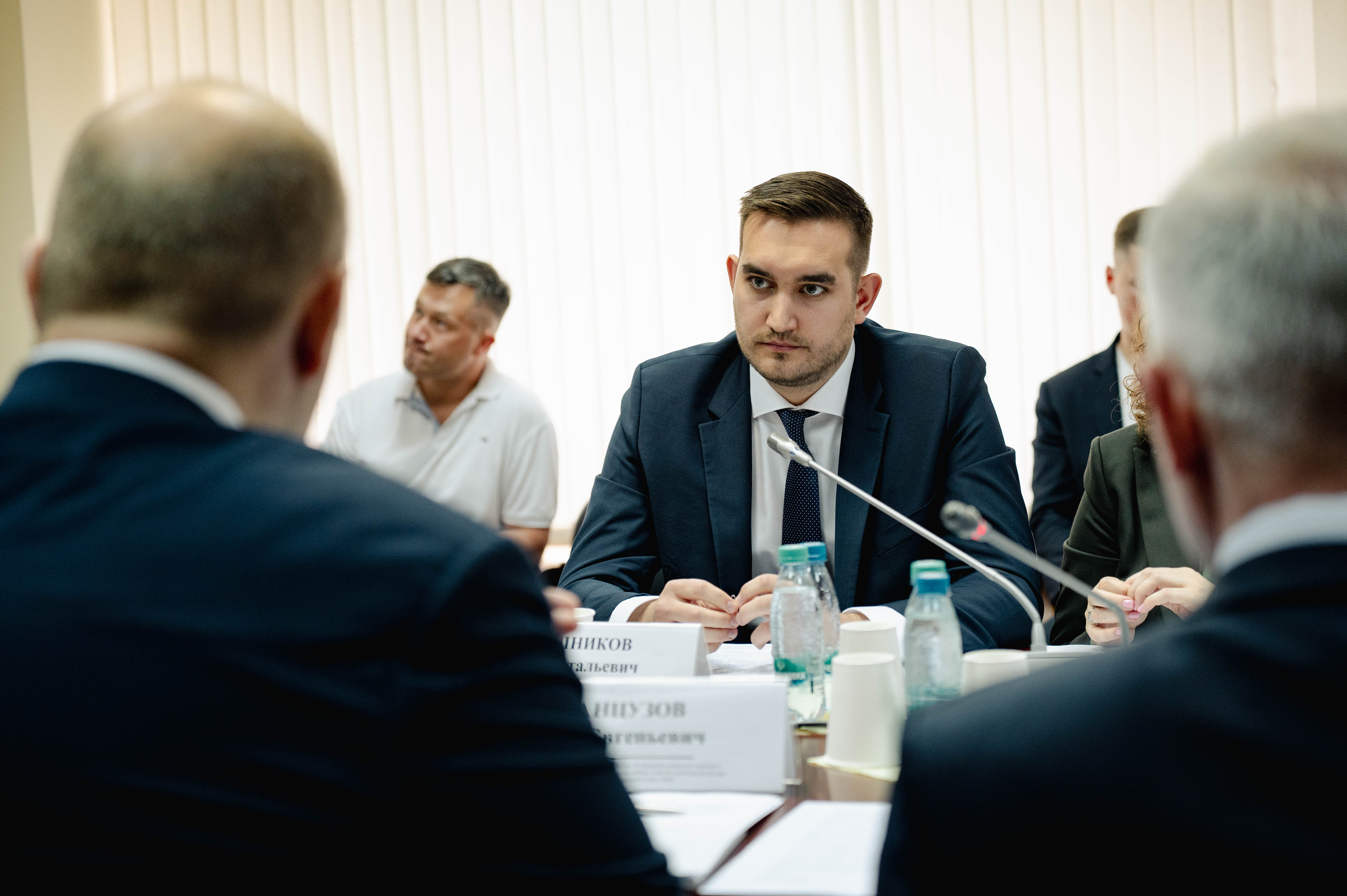 В Государственной Думе обсудили построение вертикали ответственности в лифтовой отрасли и меры поддержки отечественных производителей