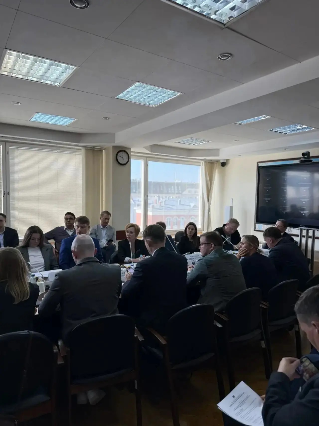 В Госдуме обсудили будущее отрасли управления многоквартирными домами: от экономики до цифровизации